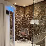 Delightful Castle In With Bubble Bath Bastogne