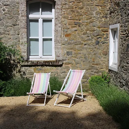 Delightful Castle In With Bubble Bath * Bastogne