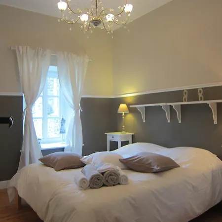 Delightful Castle In With Bubble Bath Feriehus Bastogne