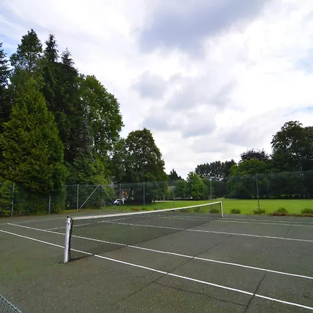 Delightful Castle In With Bubble Bath Σπίτι διακοπών Μπαστόν