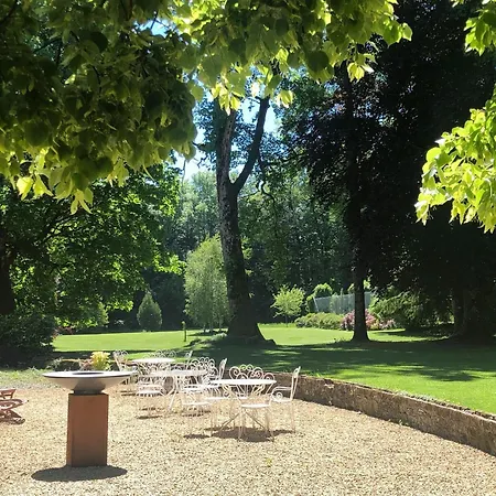 Delightful Castle In With Bubble Bath *